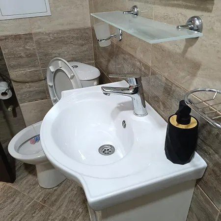 One-bedroom Apartment-14 Filip Makedonski 49b דירה