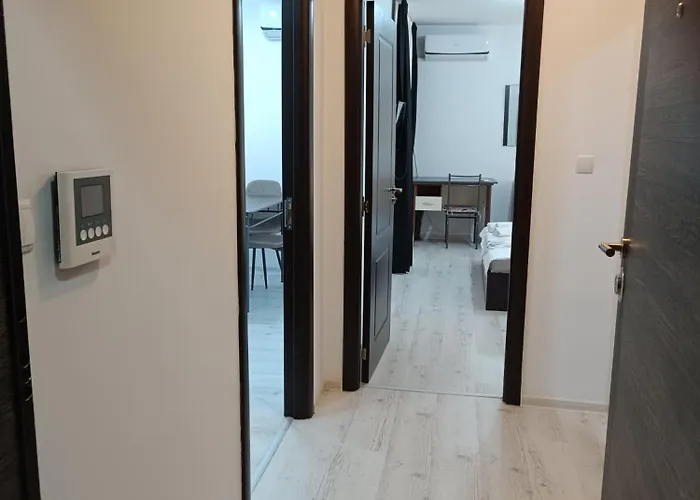 Apartmán One-bedroom Apartment-14 Filip Makedonski 49b