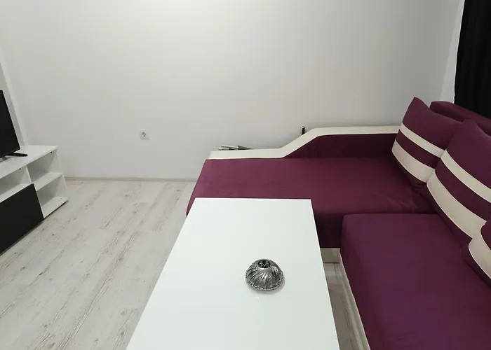 One-bedroom Apartment-14 Filip Makedonski 49b